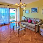 3 Bedroom Stunning In * מטולי