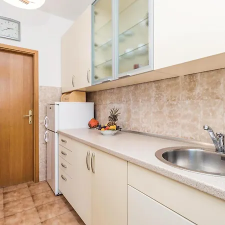 3 Bedroom Stunning In Ferienhaus *
