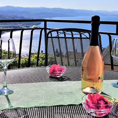 3 Bedroom Stunning In *