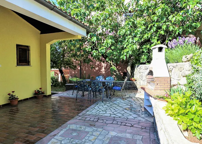 別荘 3 Bedroom Stunning In