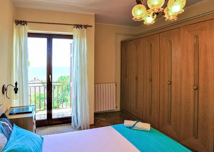 3 Bedroom Stunning In *